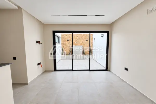 New building near the center of Agadir 5 turnkey apartments 10 minutes from the beach