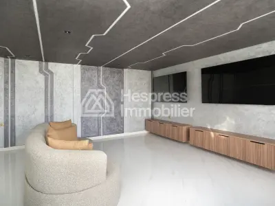 VILLA HAUT STANDING A VENDRE - RTE TAHANAOUT