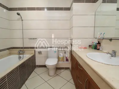 Apartment for sale in Hay Mohammadi Agadir secure residence, underground parking