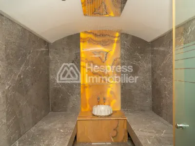 VILLA HAUT STANDING A VENDRE - RTE TAHANAOUT