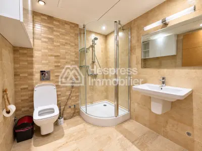 Spacious apartment close to the center of Agadir Balconies, swimming pool and underground parking!