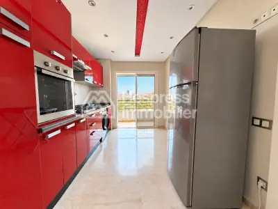 Spacious apartment close to the center of Agadir Balconies, swimming pool and underground parking!