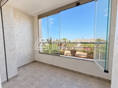 Spacious apartment close to the center of Agadir Balconies, swimming pool and underground parking!
