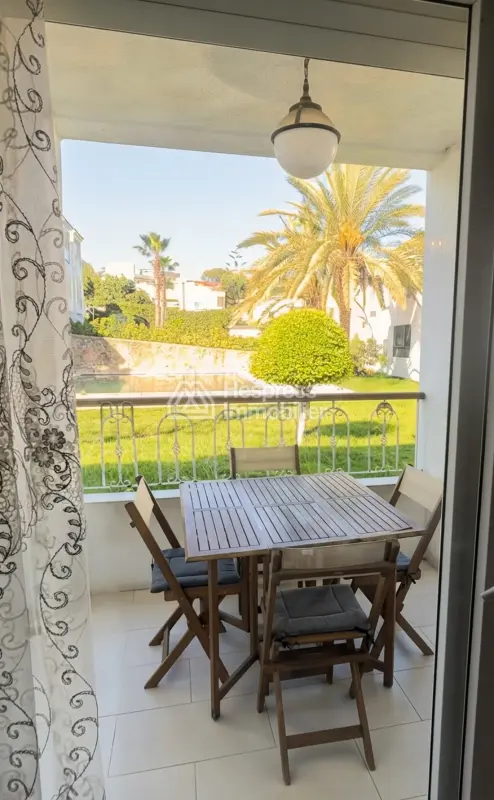 Très bel appartement en location à Jbel Kbir. 4 grandes pièces. Bien meublé