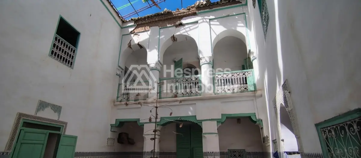 Superbe riad à vendre à Médina. 20 chambres agréables. Belle terrasse