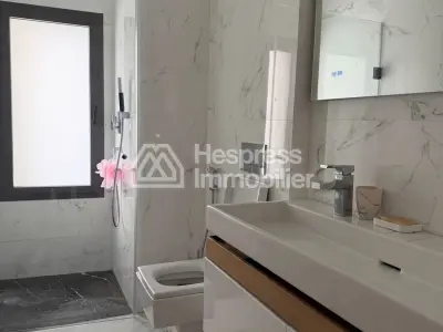Apartment for rent in Star Hill. 170 sq m. Furnished.