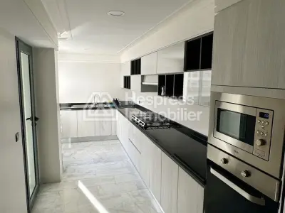 Apartment for rent in Administratif . 3 comfortable bedrooms. Furnished.