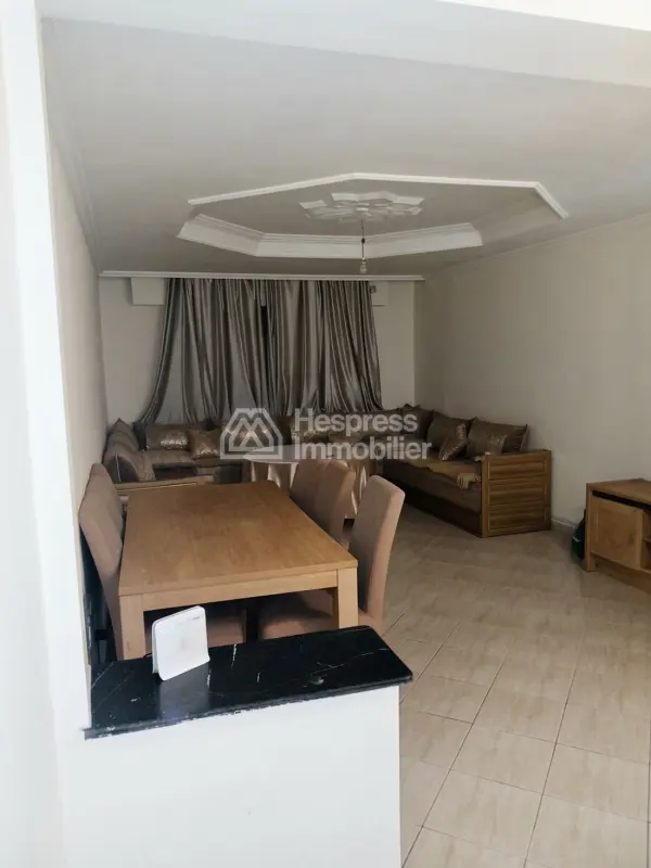 Apartment for rent in Beni Makada Lakdima. 3 beautiful bedrooms. Well furnished.