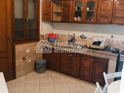 Apartment for rent in Beni Makada Lakdima. 3 beautiful bedrooms. Well furnished.