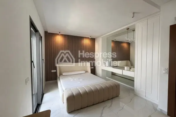 Superb villa for rent in Du Golf . 4 rooms. Well furnished.