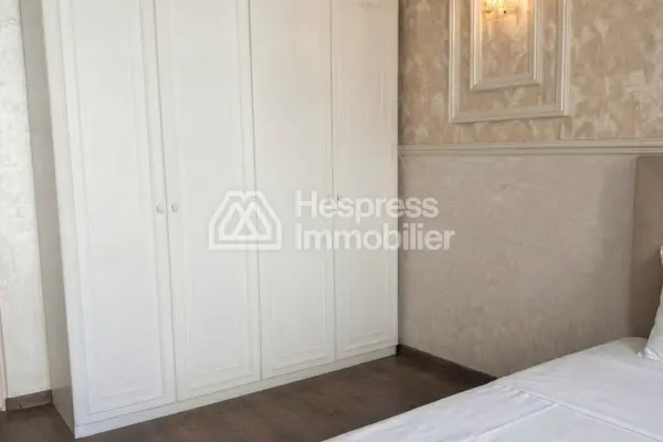 Beautiful apartment for sale in Administratif . 3 lovely bedrooms. With elevator and terrace.