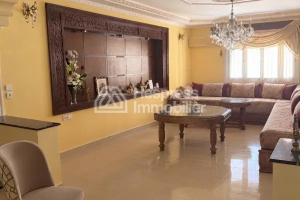 Beautiful apartment for sale in Administratif . 3 lovely bedrooms. With elevator and terrace.