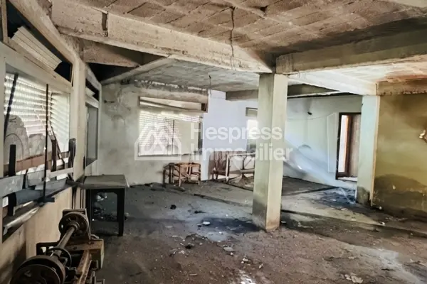 Très belle maison en vente à Ben Dibane. 1 chambre.