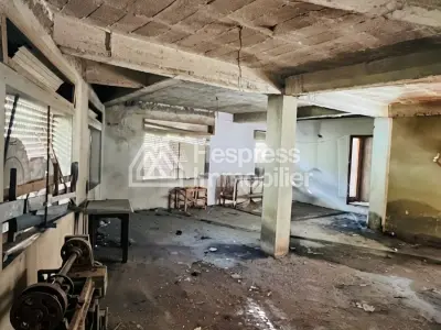 Très belle maison en vente à Ben Dibane. 1 chambre.