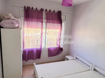 شقة للبيع في Achakar . ثلاث غرف نوم مريحة. مفروشة.