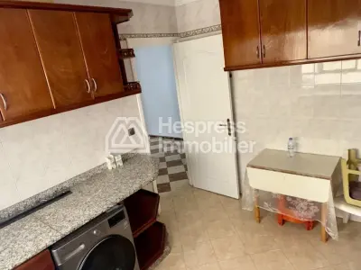 عِش في قلب مركز المدينة في هدوء تام. شقة فريدة من نوعها في شارع فاس