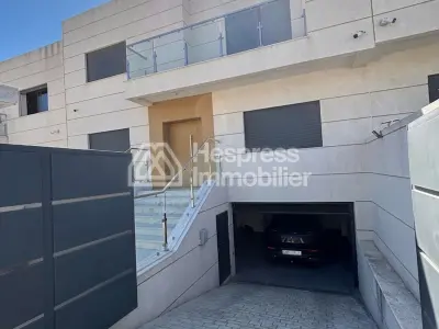 Villa in Ghandouri, sea view