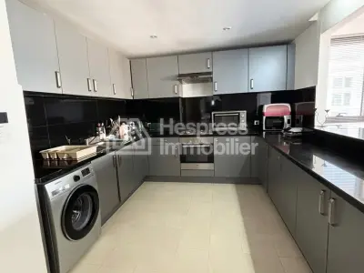 Exceptional Apartment with Sea View – 128 m²