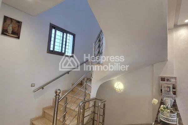 Villa for sale, 4 rooms in Dar Bouazza