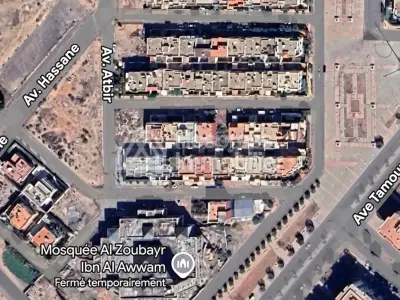 338m2 plot of land for a 4-story building