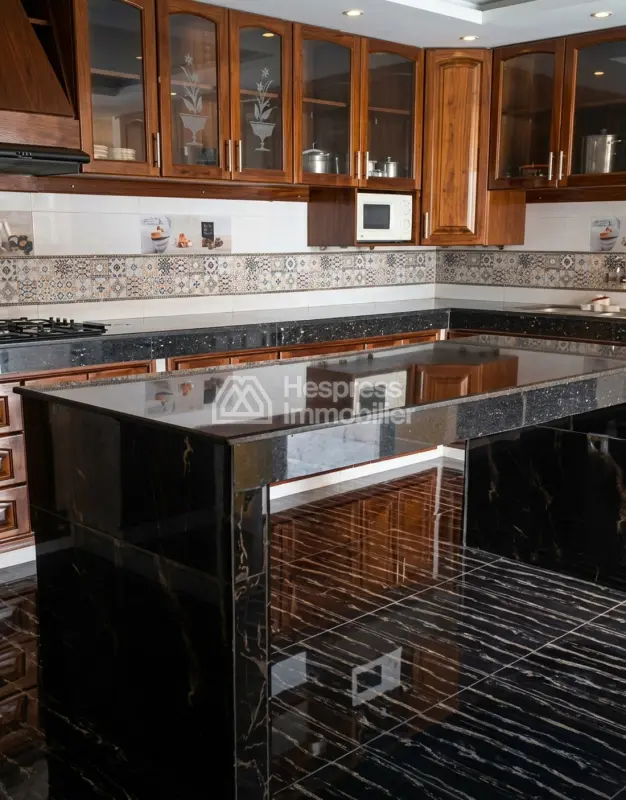 Very beautiful villa in Hay Tillila 171m2