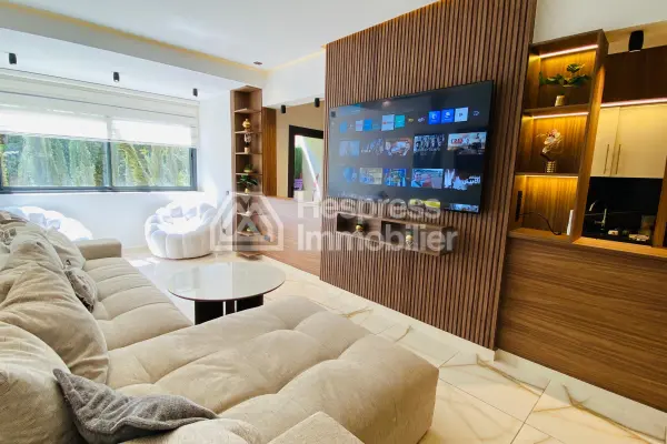 Appartement moderne avec piscine à vendre