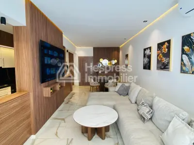 Appartement moderne avec piscine à vendre