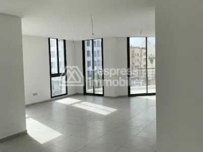 Bureau à vendre, 70-3000m² à Boulevard Abdelmoumen 