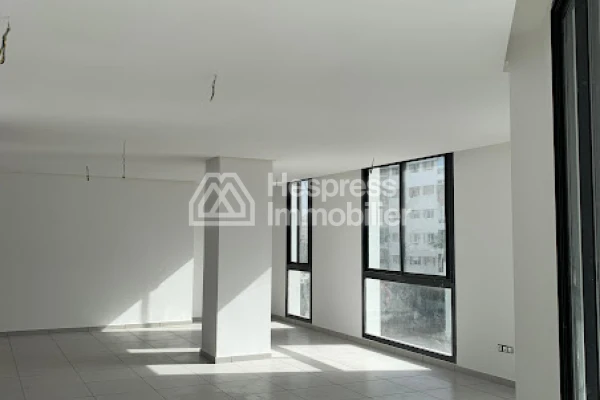 Office space for sale, 70-3000m² on Boulevard Abdelmoumen