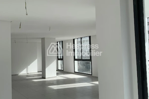 Office space for sale, 70-3000m² on Boulevard Abdelmoumen