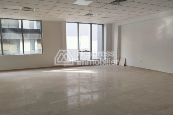 Office for rent, 70m² at Sidi Maarouf