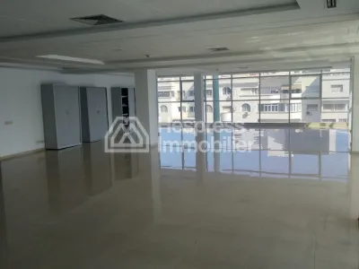 Bureau à louer, 200m² à Casablanca