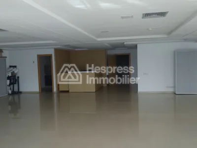 Bureau à louer, 200m² à Casablanca