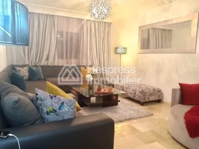 Appartement meublé à louer à Bd Abdelmoumen 