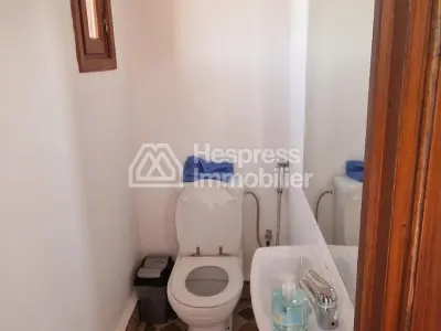 Beautiful riad for rent in Ennakhil Palmeraie . 4 large rooms. Furnished.