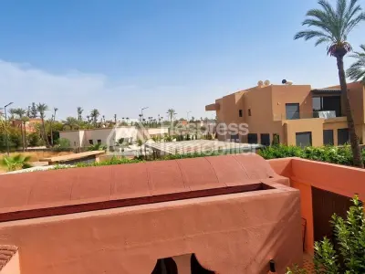 Beautiful riad for rent in Ennakhil Palmeraie . 4 large rooms. Furnished.