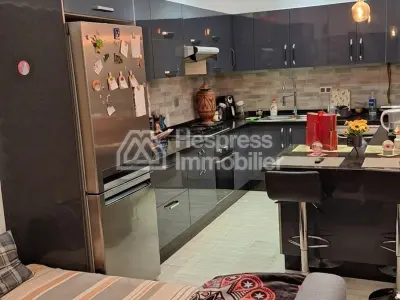 House for sale in Azzouzia . 7 large rooms. Mountain views, central heating