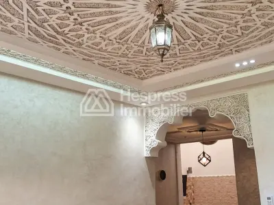 House for sale in Azzouzia . 7 large rooms. Mountain views, central heating