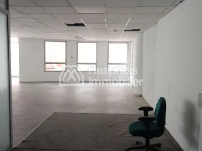 Office space for rent, 250m² at Sidi Maarouf