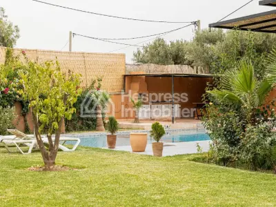 Villa in Marrakech for sale on the Ouarzazate Road