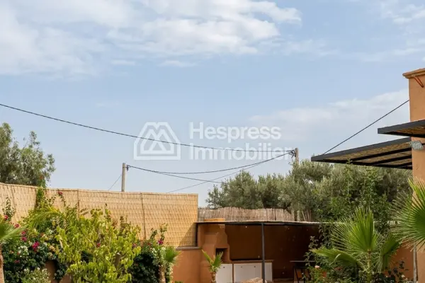 Villa in Marrakech for sale on the Ouarzazate Road