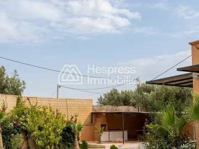 Villa in Marrakech for sale on the Ouarzazate Road