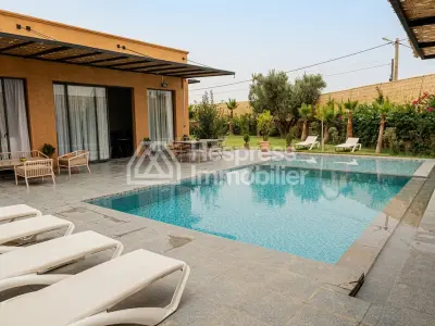 Villa in Marrakech for sale on the Ouarzazate Road