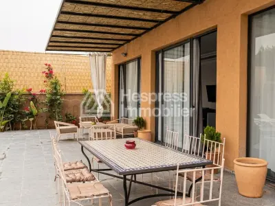 Villa in Marrakech for sale on the Ouarzazate Road