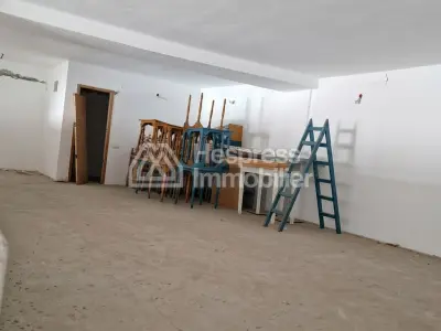 Rent the ideal premises at Gueliz . Area 242 m²