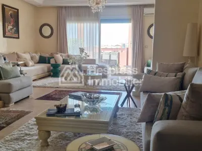 Beautiful and spacious apartment in Avandre