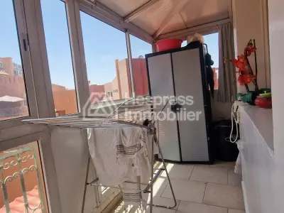 Beautiful and spacious apartment in Avandre