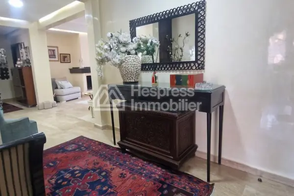 Belles et spacieuse appartement avandre