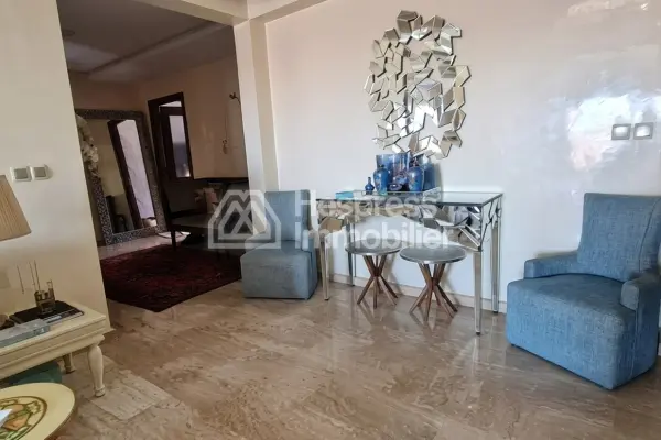 Belles et spacieuse appartement avandre