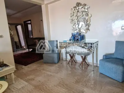 Beautiful and spacious apartment in Avandre